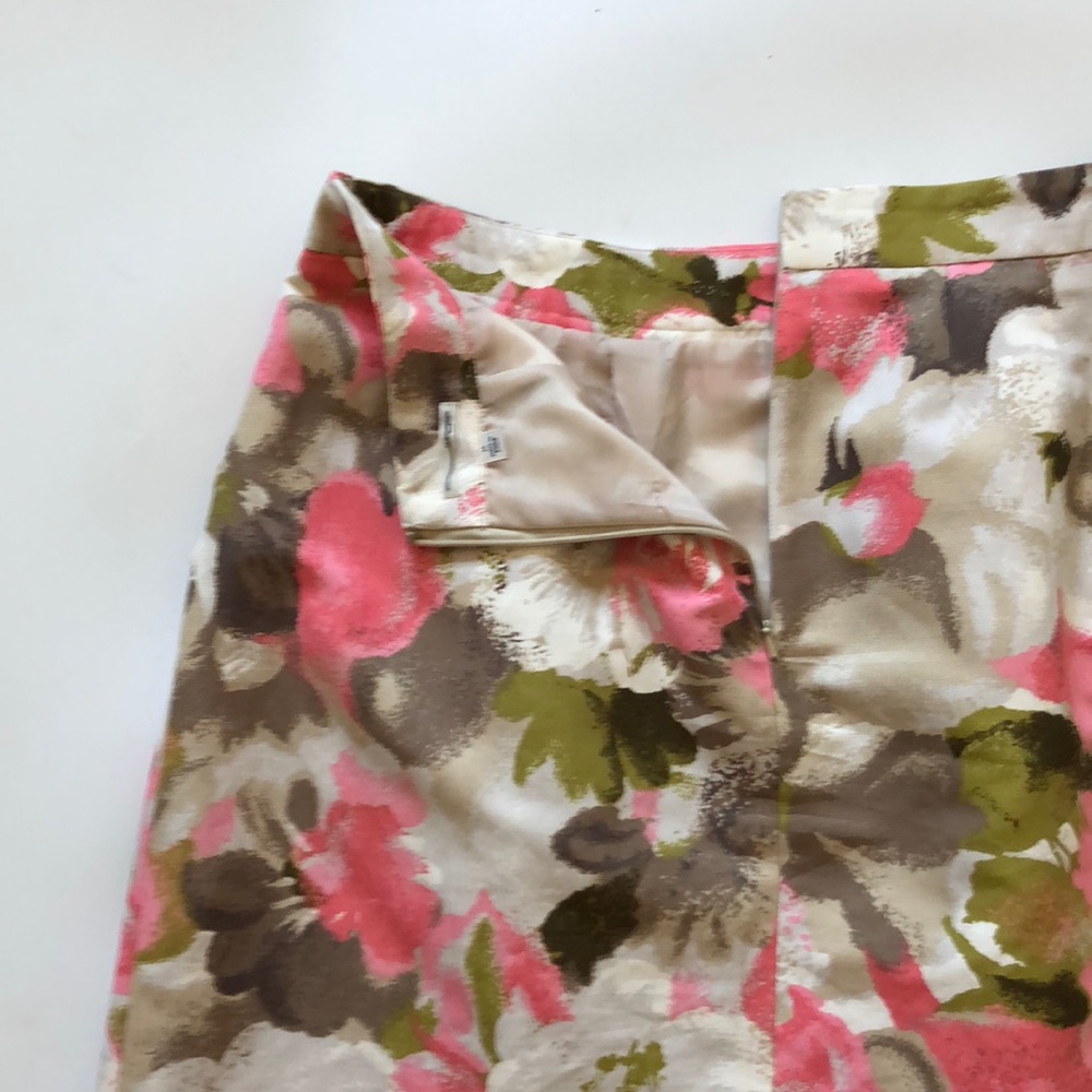 Halogen Spring Skirt - Picture 6 of 7